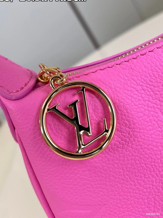 Mini LOUIS VUITTON Moon 0212